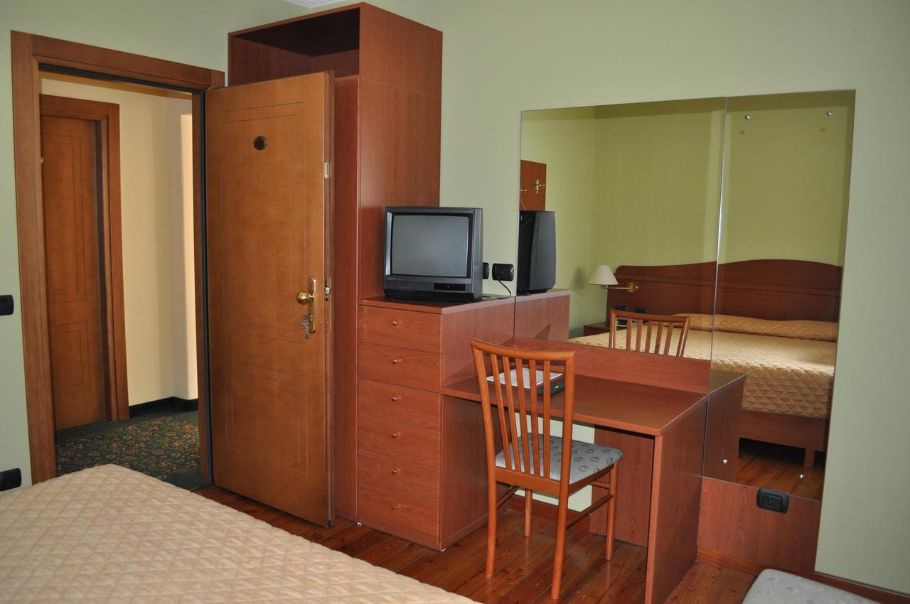 Hotel Premeno Extérieur photo